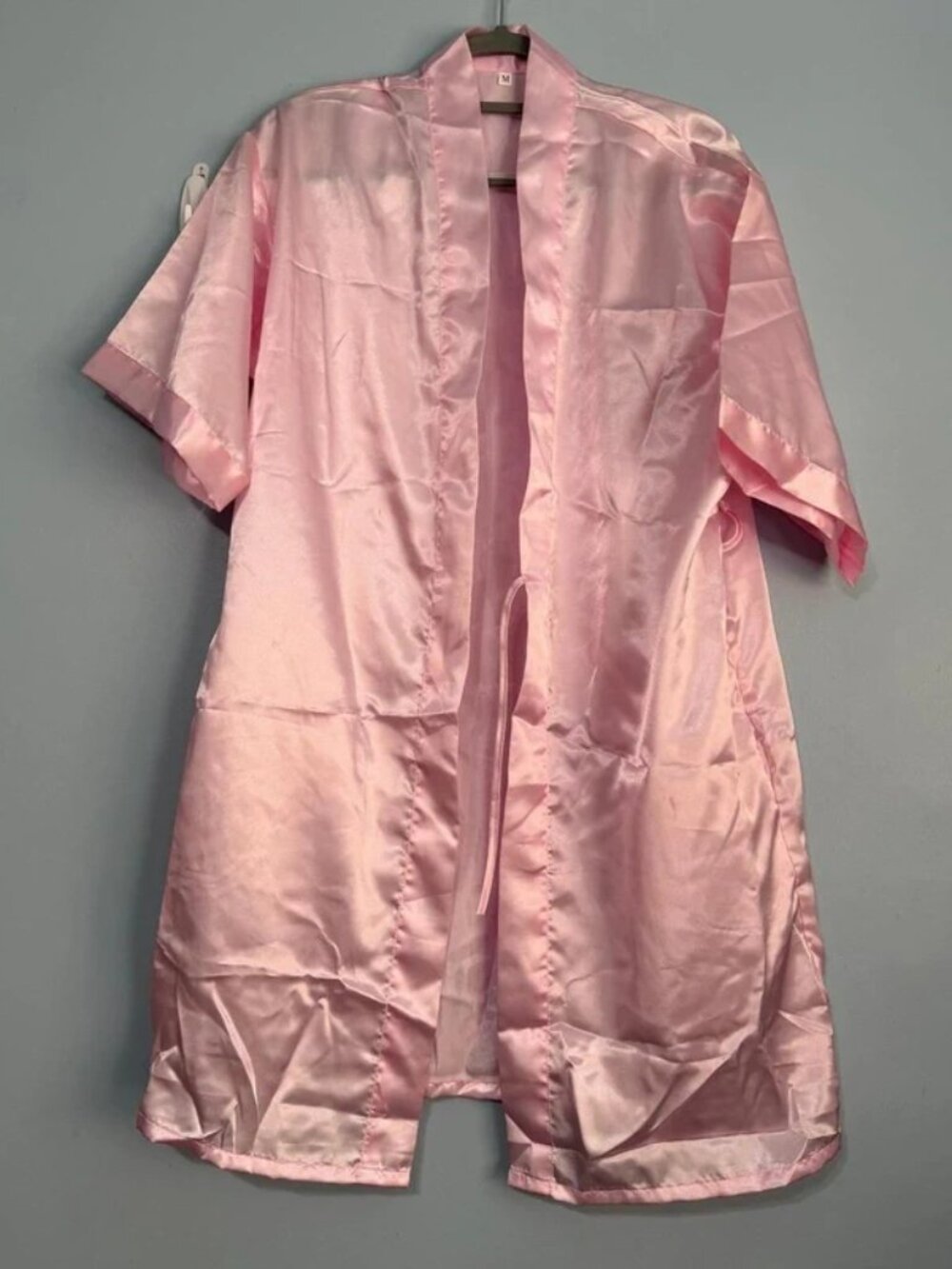Womens Pink Satin Kimono Robe Size Medium